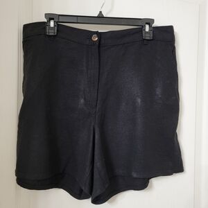 H&M Size L Black Linen Blend Flat Front Shorts.  Gently Used Condition